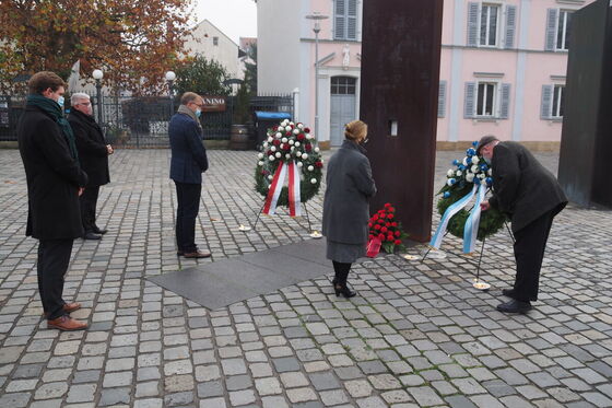 Stilles Gedenken am Bamberger Synagogenplatz