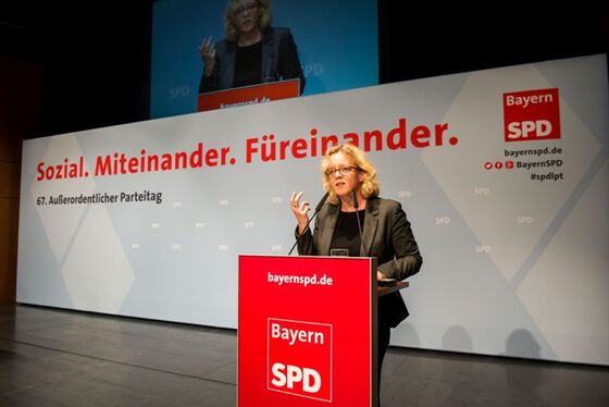 SPD-Generalsekretärin Natascha Kohnen bei ihrer Rede am Landesparteitag in Amberg